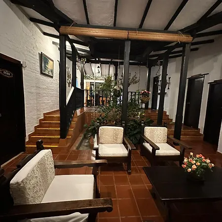 Hermosa Finca 